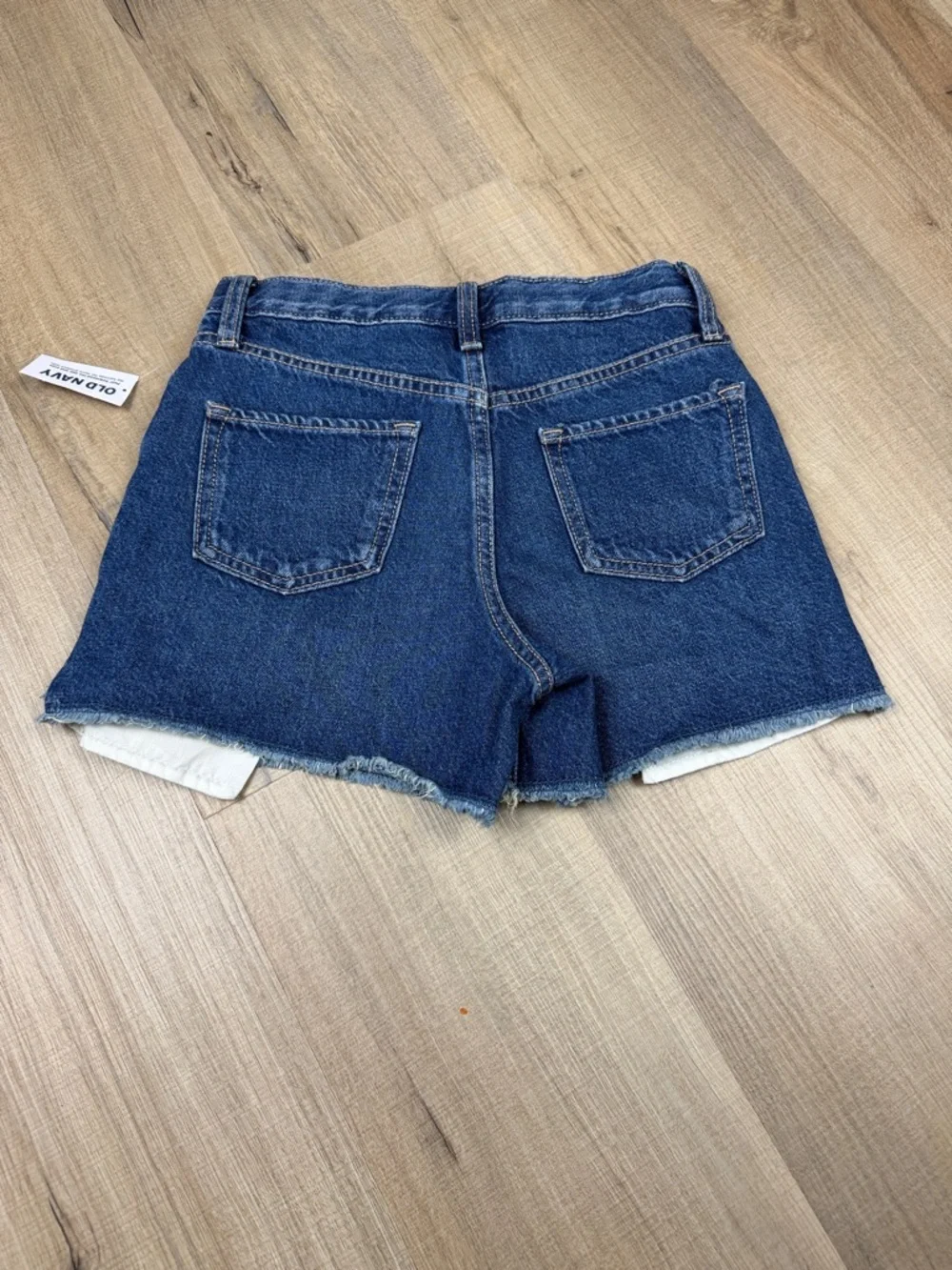 Old Navy Girl’s High-Rise Built-In Tough Distressed Denim Cutoff Shorts. Size 10